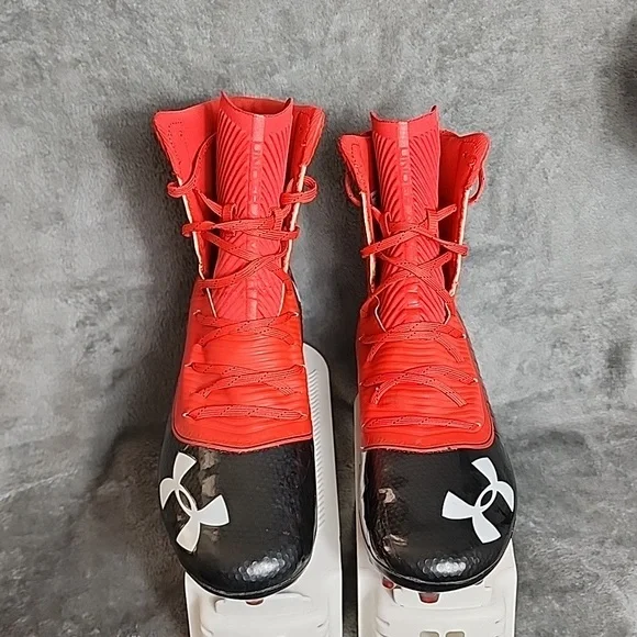 Under Armour Men's Football Cleats - Picture 2 of 13